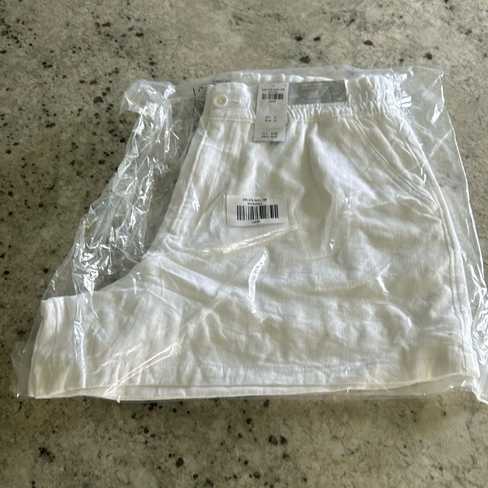 NWT Hollister High Rise Shorts L
